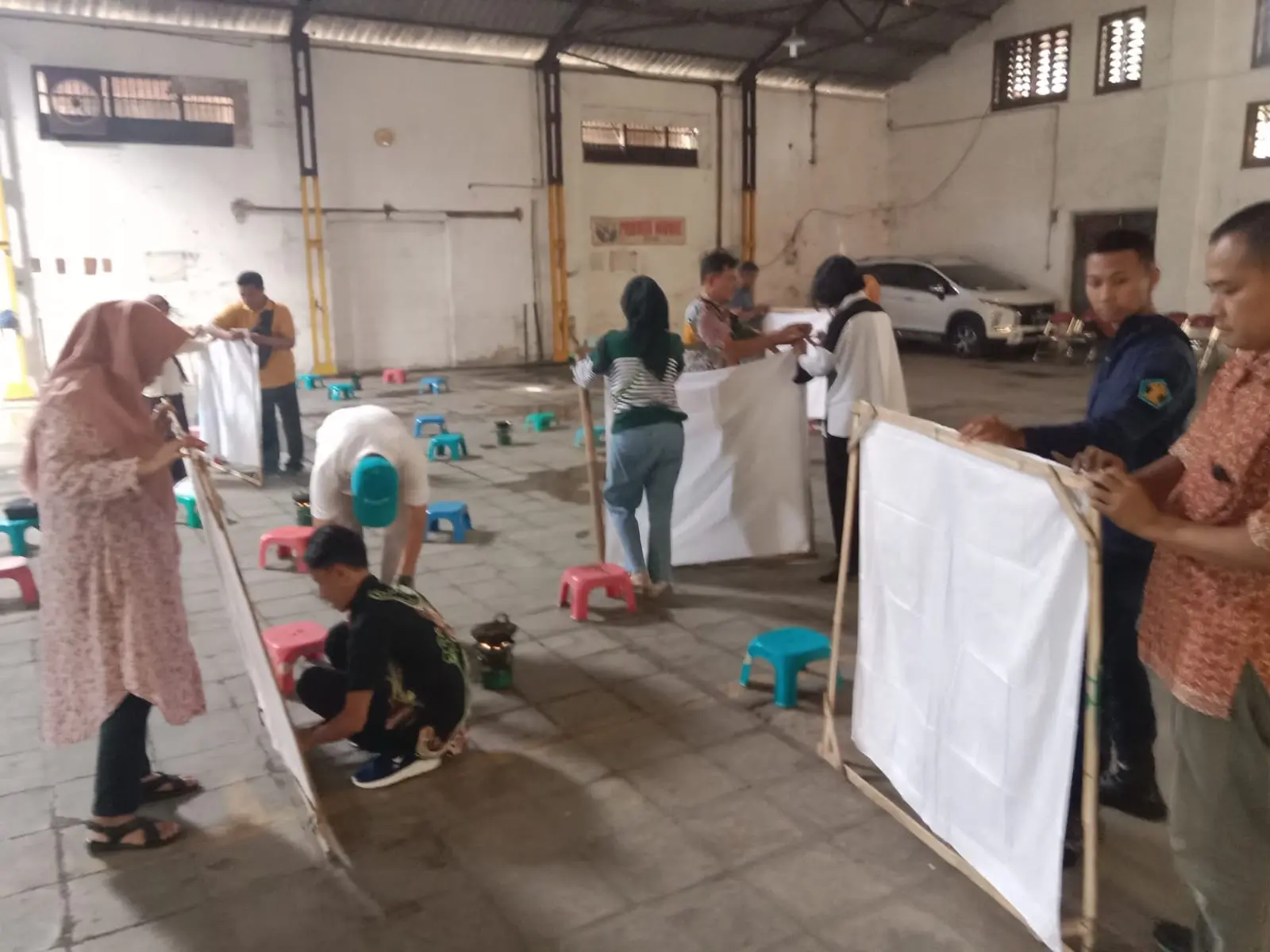 Pelatihan membatik mahasiswa UNIBA(54)